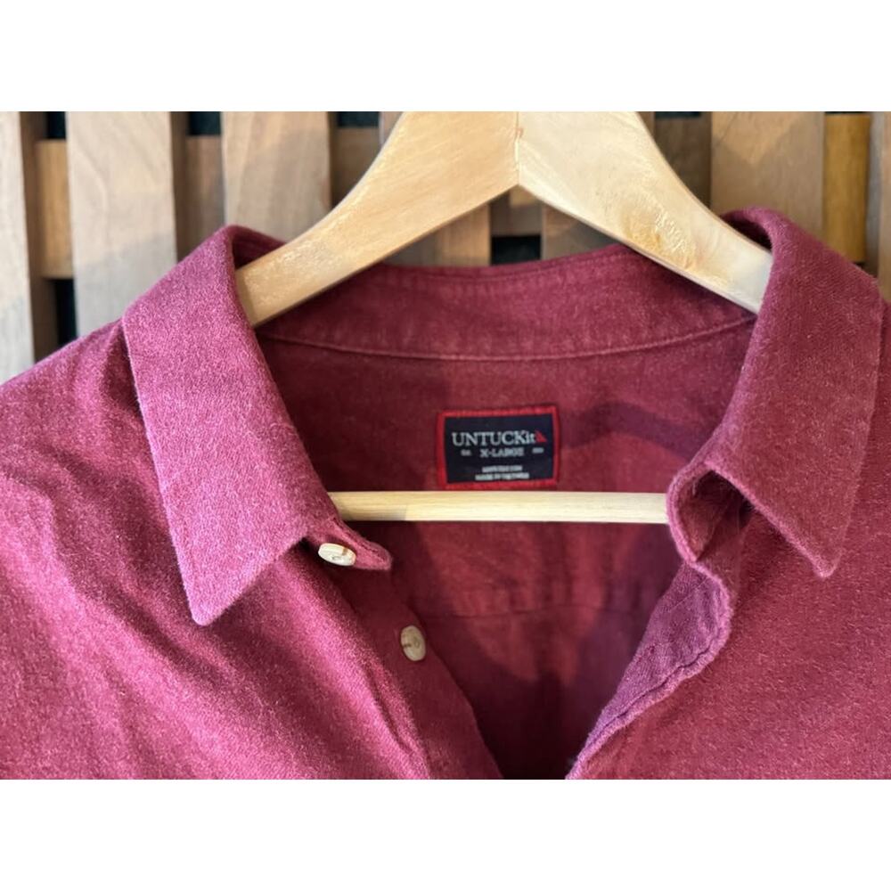 Untuckit Men's Large Shirt - Good Used Condition